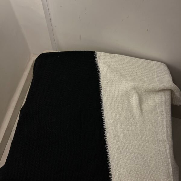 Knitted half and half