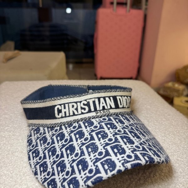 Dior cap